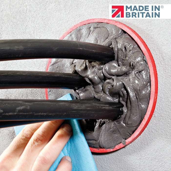 Duct Seal LG - Installation Step 6 - Wet & Squeeze the the provided "Magic" sponge to ensure a perfect finish